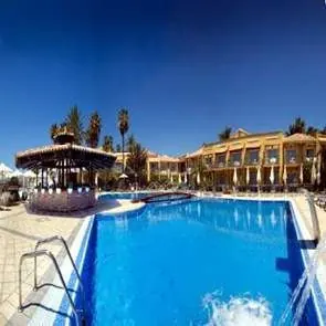 Hotel Dunas Vital Suites
