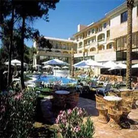 Hotel Lillot Park